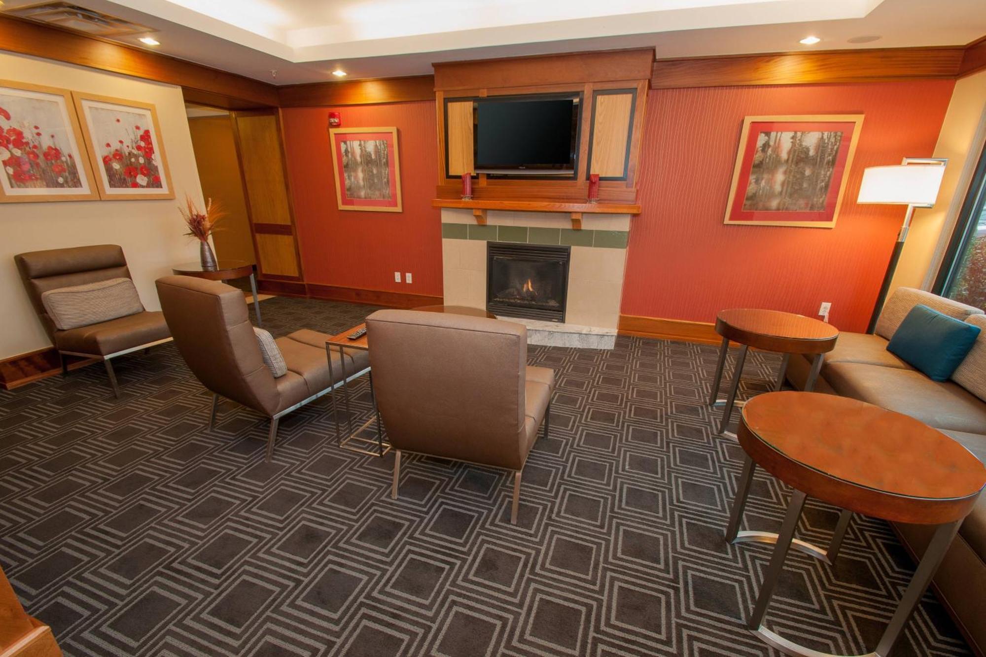 Towneplace Suites By Marriott Scranton Wilkes-Barre Moosic Экстерьер фото